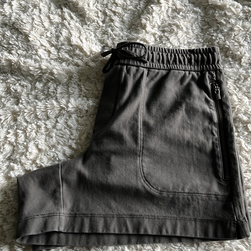 Athleta Farallon Short - Picture 3 of 4